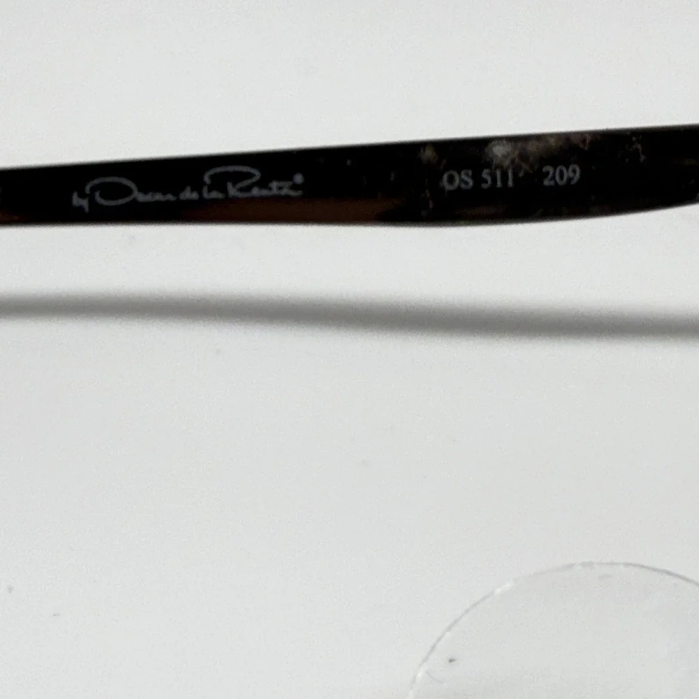 Oscar de la Renta OS 511 209 Brown Metal Rectangle‎ Eyeglasses 52-18-135 Womens